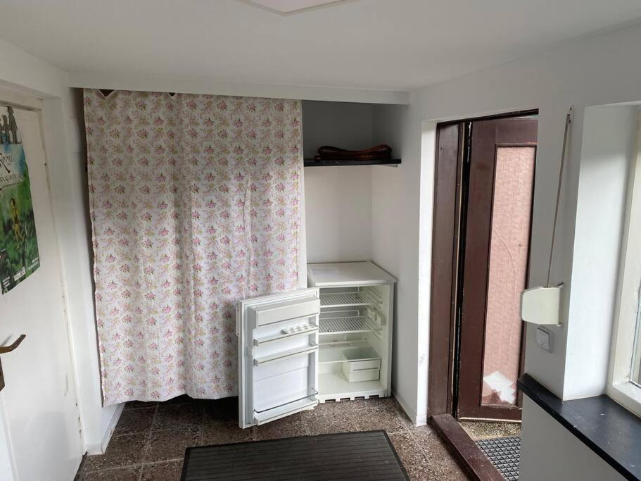 Bungalow Im Gruenen Werneuchen Exteriör bild